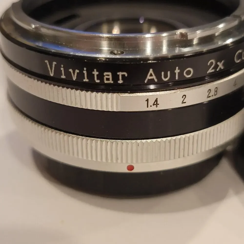 Vintage Vivitar Auto 2X Custom Tele-Converter SLR Lens Adapter Black Case